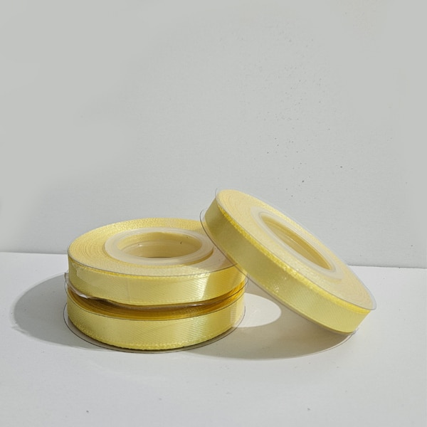 light yellow 1